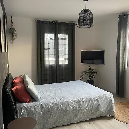 Contemporary House Between Perigueux And Brantome Villa Agonac