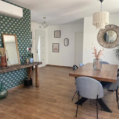 Contemporary House Between Perigueux And Brantome