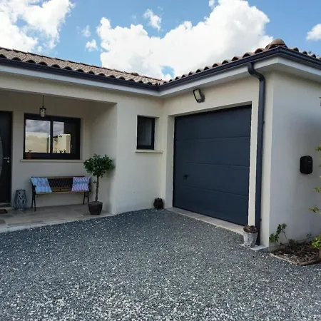Contemporary House Between Perigueux And Brantome Villa