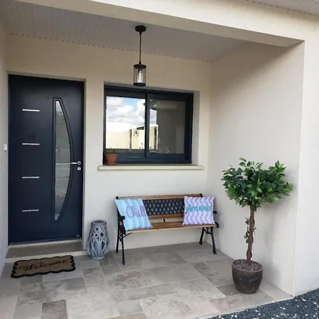 Contemporary House Between Perigueux And Brantome * Agonac